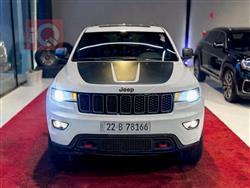 جیپ گراند شیرۆکی